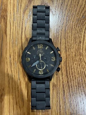 USED 2021 TEAM ISSUED NOTRE DAME FOOTBALL FOSSIL BOWL WATCH Cover
