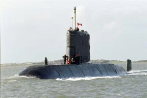 FOTO PÓSTER BRILLANTE SUBMARINO HMCS WINDSOR acorazado marina naval ee. uu. 1208 - Imagen 1 de 1