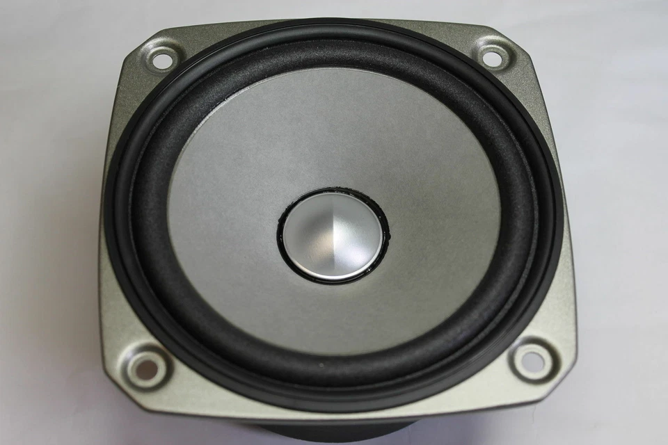 Fostex FF125WK 8Ohm Subwoofer - 12cm