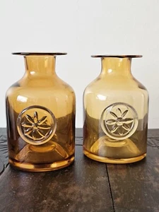 Dartington Clematis Flower Bottle Vase In Amber Color Set Of 2 - Picture 1 of 4