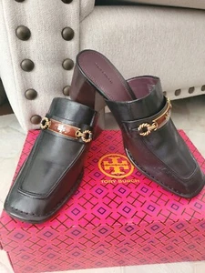 Tory Burch PLAQUE MULE 2.5" Heel Fellini Leather Black Size 10 (NEW) $368 - Picture 1 of 6