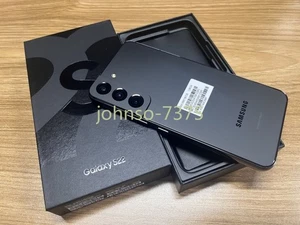 Unlocked Samsung Galaxy S22 5G S901B/DS 128GB 8GB 6.1" 50MP BLACK New Unopened - Picture 1 of 10