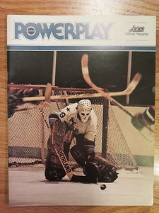 HOUSTON AEROS v BIRMINGHAM BULLS 1975-76 WHA Program GORDIE HOWE FRANK MAHOVLICH - Picture 1 of 6
