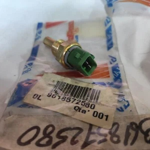 TRASMETTITORE POMPA ACQUA FIAT ULYSSE - SCUDO - LANCIA Z ORIGINALE 9618572580 - Picture 1 of 7