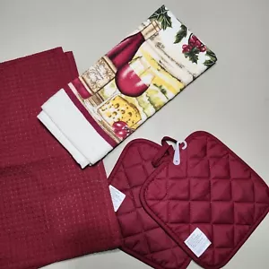 4 Pcs. Kitchen Gift Set Wine Theme 2 Dish Towels 2 Pot Holders nwot - Picture 1 of 6