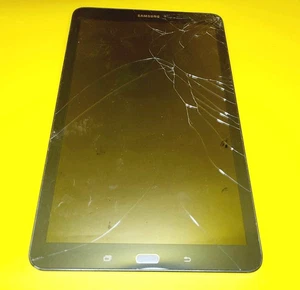 *BROKEN SCREEN* SAMSUNG GALAXY TAB E 9.6 SM-T560NU WIFI ANDROID TABLET BLACK - Picture 1 of 5