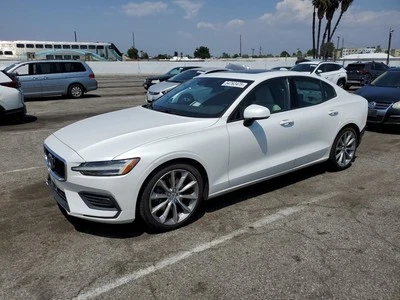 ENGINE COVER 2019 VOLVO S60 Foto 1 de 4