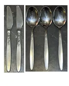Vintage Amefa Holland Tulip Time Stainless Steel Tablespoon Spoons Knives Knife - Picture 1 of 9