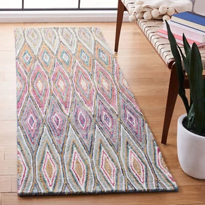 Corredor Safavieh Aspen AZUL/ROSA 2'-3" X 7' - APN805M-27 - Imagen 1 de 3