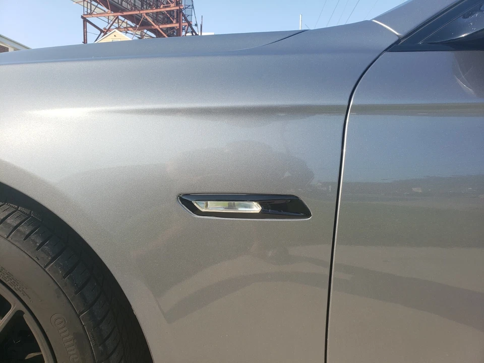 Chrome Delete Blackout Overlay for 2011-16 BMW 5 Series F10 Fender Side Trim - Image 1 of 1