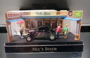Motor Max American Graffiti Moments in Time- ‘32 Ford Coupe-Display Case - Picture 1 of 12