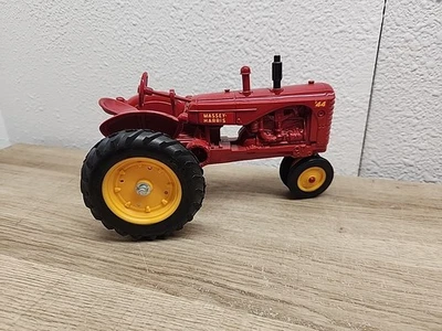Ertl Massey Harris 44  Tractor ORIGINAL 1/16 Scale Diecast - Image 1 of 4