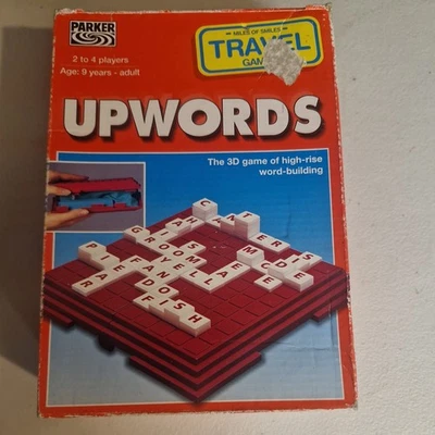 🎲 Vintage Upwords Travel Game 1995 Parker Hasbro Retro Games 3D Game complete - Image 1 of 4