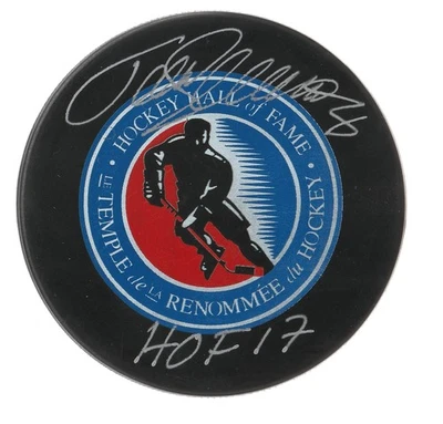 TEEMU SELANNE PATOS, JETS, AVALANCHA FIRMADO AUTOGRAFIADO LOGOTIPO DE LA CORTE DISCO CON CERTIFICADO DE AUTENTICIDAD Foto 1 de 2