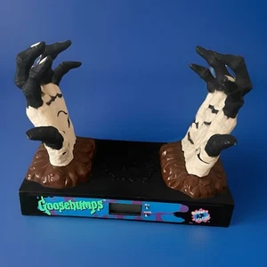 Goosebumps Clock Radio Alarm Bookends Sound effects R.L. Stine UNTESTED - Picture 1 of 14
