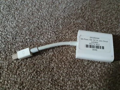 Genuine Apple Mini Display Port to VGA Adaptor / Dongle - MB572Z/B A1307 - Image 1 of 3