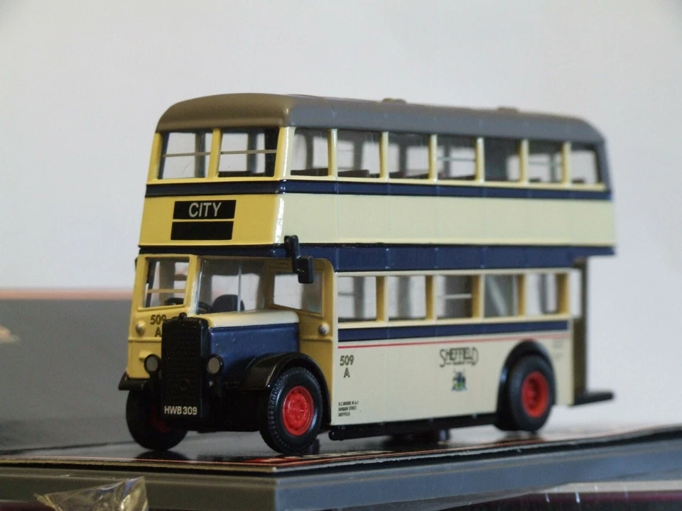 CORGI OOC SHEFFIELD CORPORATION DAIMLER UTILITY-43909 - Image 1 of 1
