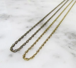 Vintage Lot of 2 Yellow Gold Filled Chains / Necklaces ~ 5.8grams ~ 3-D392 - Picture 1 of 4