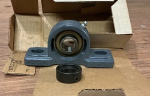 BOSTON GEAR Pillow Block Bearing 06912 4L 3/4 Bore - Picture 1 of 6