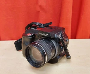 Classic Minolta Dimage 7Hi Digital Camera 5.0 Megapixels Black 1636 - Picture 1 of 6