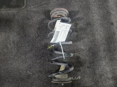 Muelle helicoidal trasero usado se adapta a: Chrysler 200 2015 trasero SDN grado A Foto 1 de 4