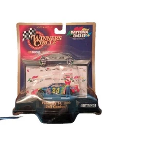 Nascar Winners Circle Daytona 500 Jeff Gordon Car & Figure 1999 Victory Lane - Picture 1 of 5