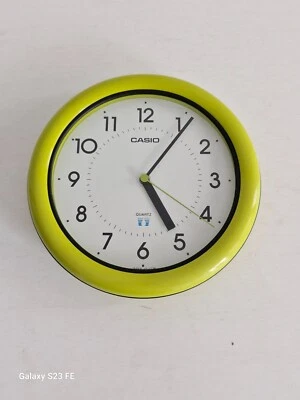 Vintage 80s'  Japan CASIO Quartz Round Wall Clock ( Not Working !  ) - Image 1 of 4