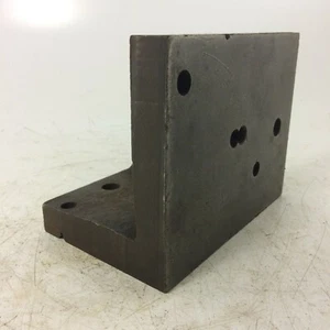 90 Degree Heavy Duty Angle Plate 7 1/2" x 6" x 5" x 1" Thick - Picture 1 of 5