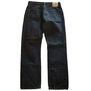 Pantalones de mezclilla vintage Y2K Levi's para hombre 36x34 negros 501 pierna recta botón mosca - Imagen 1 de 15