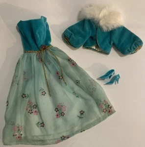 VHTF Vintage Mod Barbie 1969 Let’s Have A Ball Formal Gown #1879 - Complete! - Picture 1 of 14
