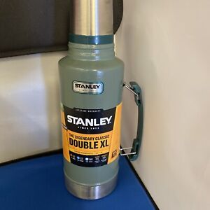 Matraz anochecer azul 2 QT Stanley Clásico de vacío botella aislada XL 1.9L 