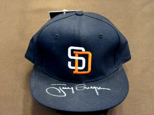 TONY GWYNN BATTING CHAMP PADRES HOF SIGNED AUTO NEW ERA PRO MODEL CAP JSA BEAUTY - Picture 1 of 4
