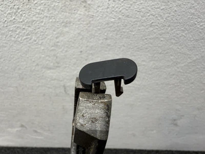 Tampa de botão de liberação de bloqueio automático Honda Element SC 2007-2010 fabricante de equipamento original - Imagem 1 de 3