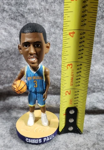 Chris Paul #3 New Orleans Hornets Bobble Head (4.25") NBA Pro Sport Image Cover