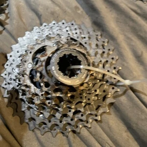 Shimano XTR CS-M970 9 Speed Cassette 11-34 - Picture 1 of 9