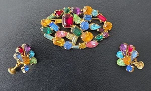 Vintage Bells Brooch and Earrings Set Colorful Rhinestones Gold Tone - Picture 1 of 6