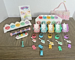 Vtg Tyco Quints Wagon Play Set, Wash Up Sinks, Flowers, Bottles, Wall Organizer - Picture 1 of 13