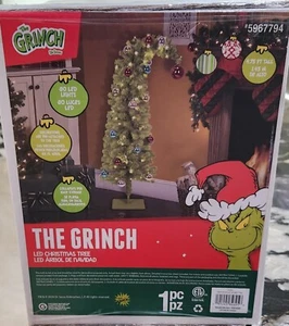 THE GRINCH WHO STOLE CHRISTMAS 5ft LED PRE-LIT TREE OFFICIALLY LICENSED 2024 - Picture 1 of 3