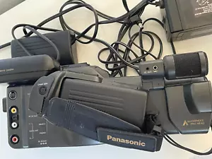 Panasonic VHS-C Camera NV-MS90 MS90 SVHSC 645 alte Videokamera - Bild 1 von 10