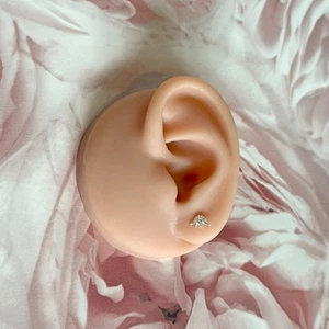 Sterling Silver Stegosaurus Dinosaur Stud Earrings Christmas Gift - Picture 1 of 4