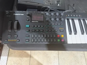 Elektron Digitone Keys Synthesizer 8 voice - Picture 1 of 6