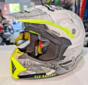 FLY RACING TOXIN EMBARGO HELMET - WHITE/BLACK - Youth Small 73-8530YS - Picture 1 of 6