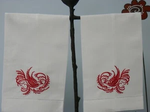 Embroidered guest towels "Holiday Dove" design vintage linen  SET OF TWO - Picture 1 of 4