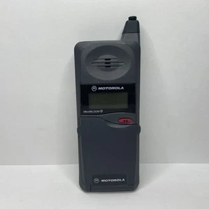 Vintage Motorola MicroTAC 650 Cellular Flip Phone“UNTESTED”No Charger Sold As Is - Photo 1 sur 6