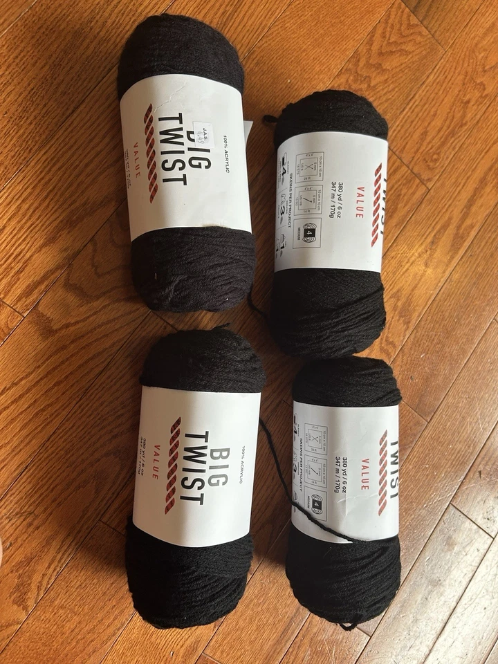 NEW BIG TWIST VALUE YARN 6 OZ 100% ACRYLIC 4 SKEINS BLACK SAME LOT#656259