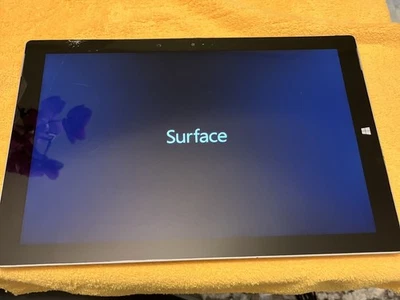 Microsoft Surface Pro 3 1631 12"  256 SSD Broken  Screen - Image 1 of 4