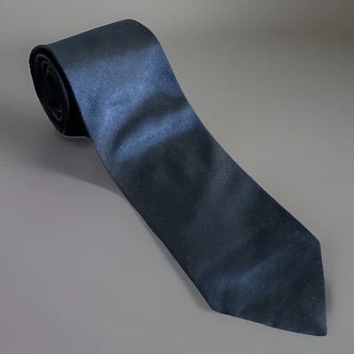 DOLCE & GABBANA Men's 100% Silk Necktie LUXURY Tie Black W:3.7" - Image 1 of 4