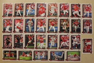 2025 Topps Cincinnati Reds Team Set - All team cards from series 1 & 2 - Picture 1 of 1