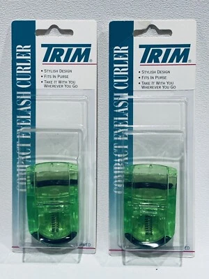 2X Trim Compact Eyelash Curler  Green Travel - Image 1 of 3