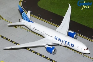 United Boeing 787-8 N26902 GeminiJets G2UAL1393 Scale 1:200 - Picture 1 of 1